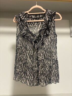 Tahari 100% silk Black and White Ruffled V-Neck Sleeveless Camisole